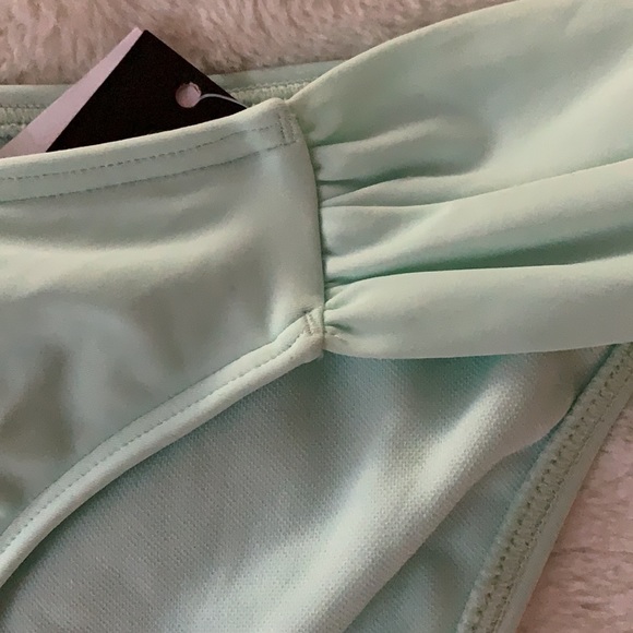 💚 Mint Green Swim Bottoms. NWT - Picture 5 of 7